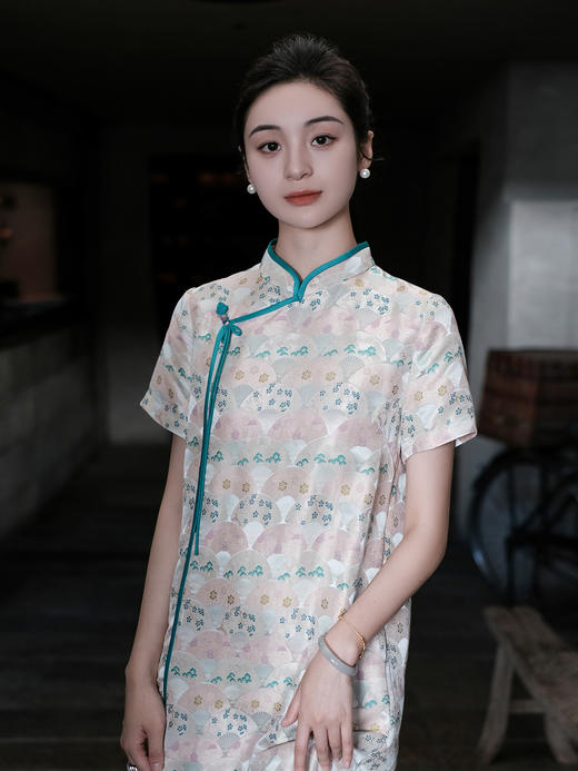 盛唐婧 |烂漫樱花真丝宋锦新中式连衣裙 商品图2