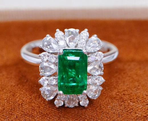 1.48ct 祖母绿戒指 商品图3