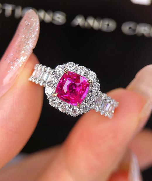 1.56ct 4.52g 蓝宝石戒指 商品图2