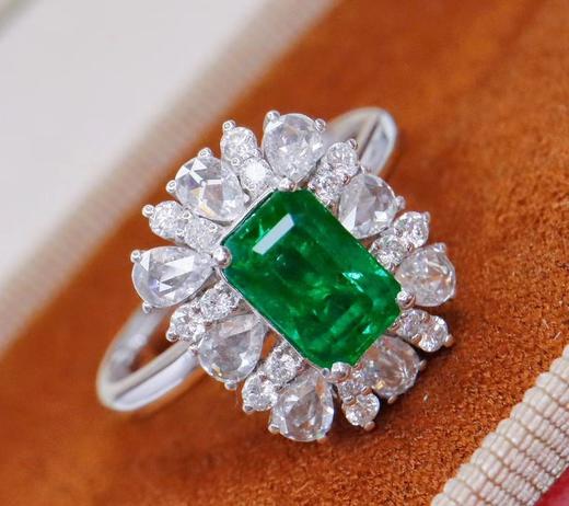 1.48ct 祖母绿戒指 商品图2