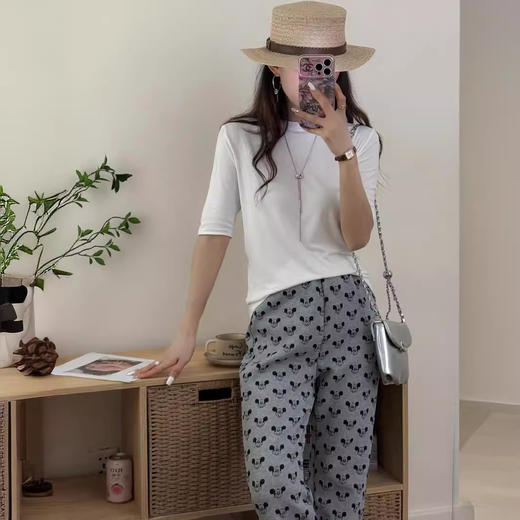 「39.9包邮！数色可选」2024春季新款水溶细羊中袖打底衫 女圆领半高领修身纯色上衣打底女 商品图3