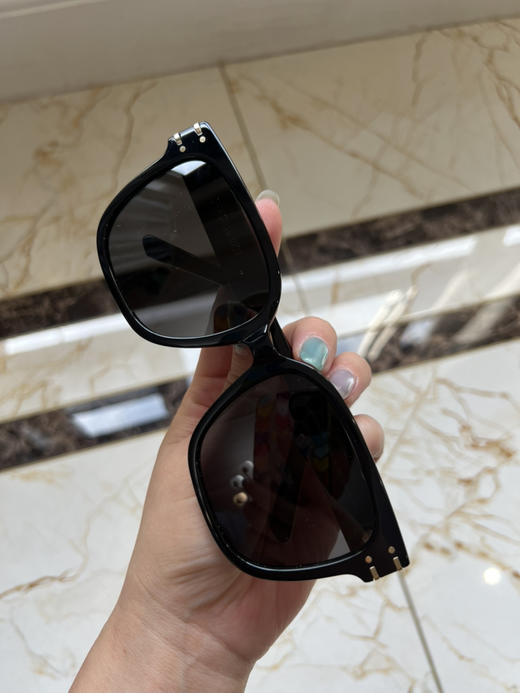 78-6渠道货 情侣款 雕大方框黑超 炒鸡炒鸡轻便 大头大脸福音 显脸小 商品图5