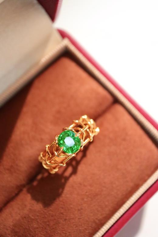 1.155ct 4.0g 沙弗莱戒指 商品图6