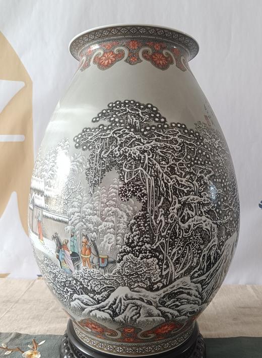 三顾茅庐赏瓶 商品图0