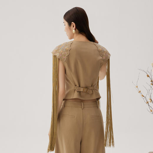 谜底特色马甲外套女士2024秋季新品复古修身肩章长流苏243MW1030 商品图2