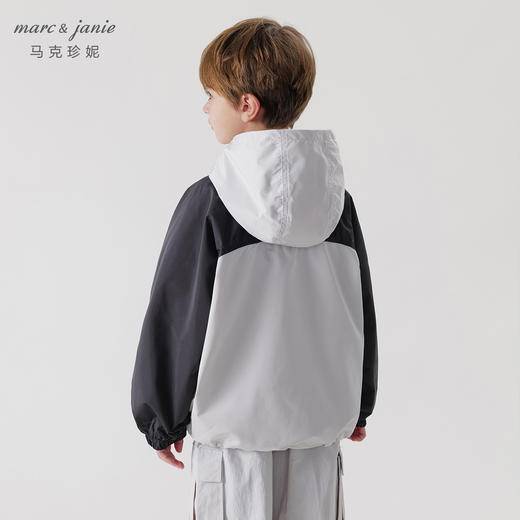 [三防]马克珍妮男童撞色插肩袖连帽外套儿童防风衣春装新款240260 商品图2