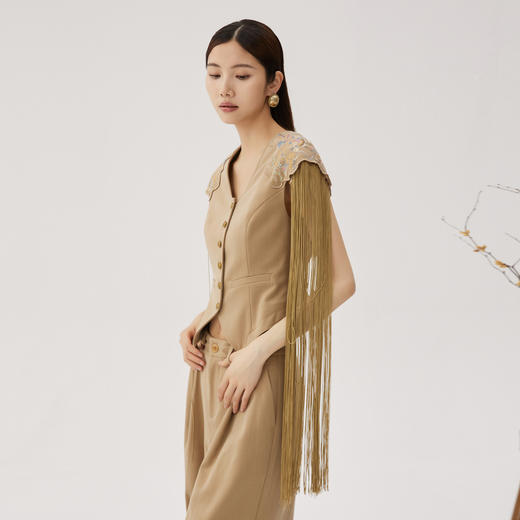 谜底特色马甲外套女士2024秋季新品复古修身肩章长流苏243MW1030 商品图1