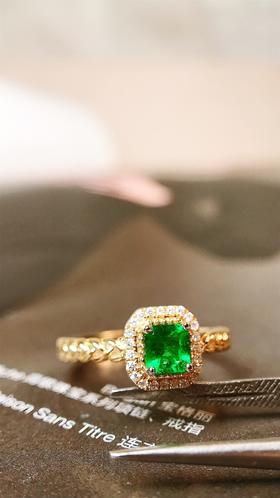 0.33ct 祖母绿戒指