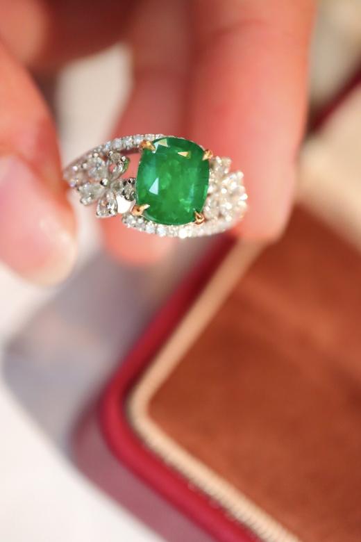 2.49ct 祖母绿戒指 商品图2