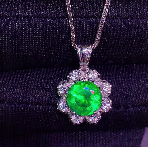 1.8ct 祖母绿吊坠 商品图2