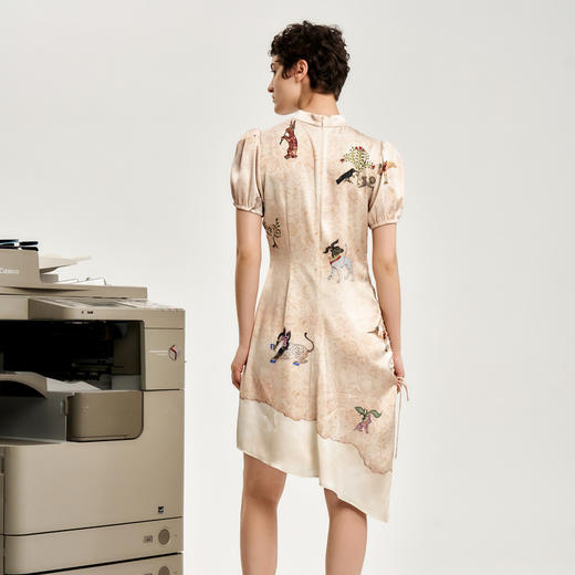 谜底旗袍裙女2024秋新品新中式主题印花修身连衣裙短袖243ML1071 商品图2