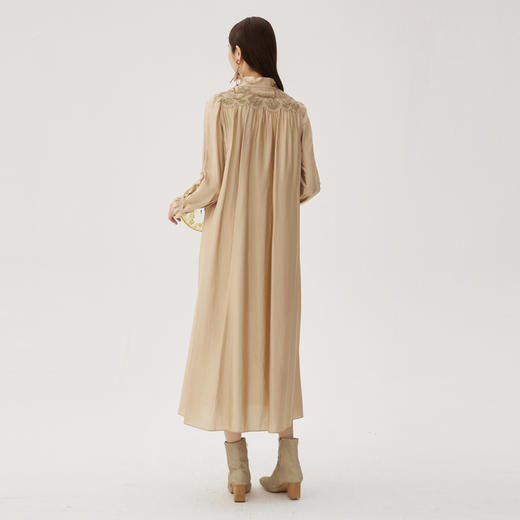 【湘绣系列】谜底A字型连衣裙长袖2024秋款优雅盘扣长裙243ML1022 商品图2