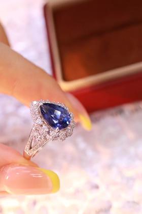 2.3ct 蓝宝石戒指