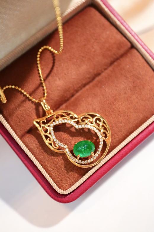 1.31ct 祖母绿吊坠 商品图3