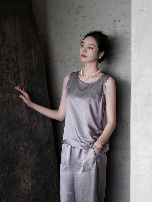 盛唐婧 |暮山紫桑蚕丝暗纹提花背心上衣 商品图8