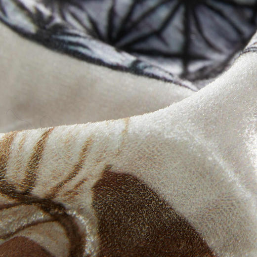 【湘绣系列】谜底两件式连衣裙2024秋款丝绒吊带裙+毛衫243GL1177 商品图3