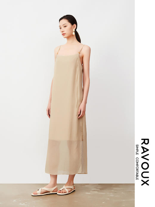 262139925两侧开叉香槟色吊带裙 商品图3