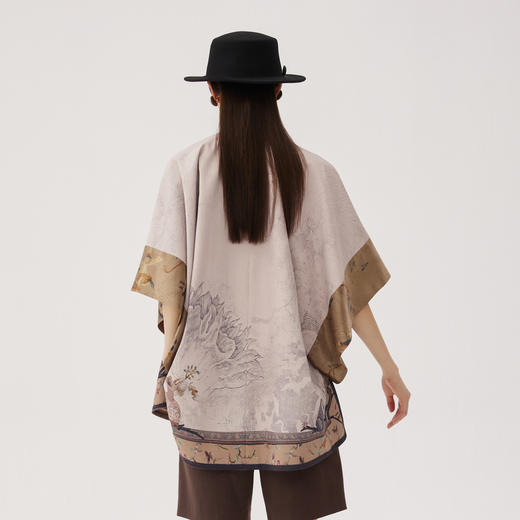 谜底斗篷式风衣女士2024秋季新品新中式大廓形印花外套243ME1208 商品图2