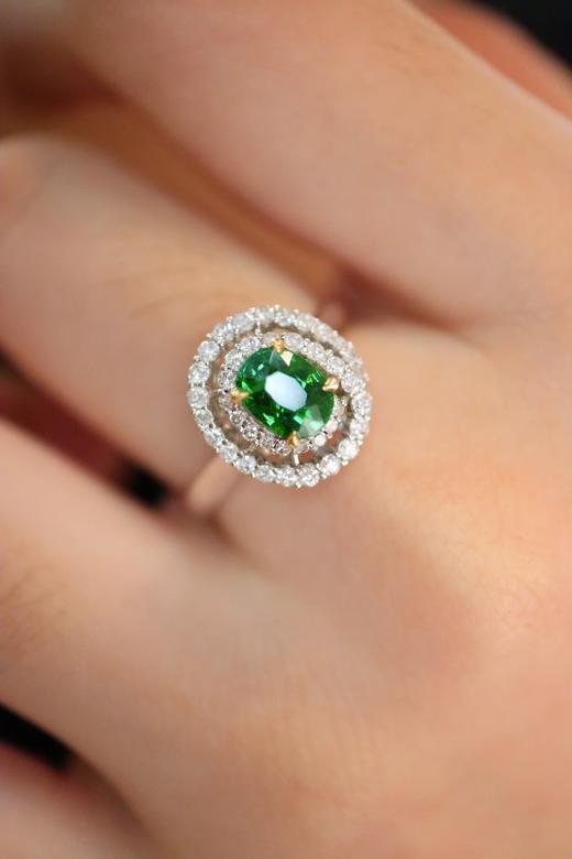 1.06ct 沙弗莱戒指 商品图7