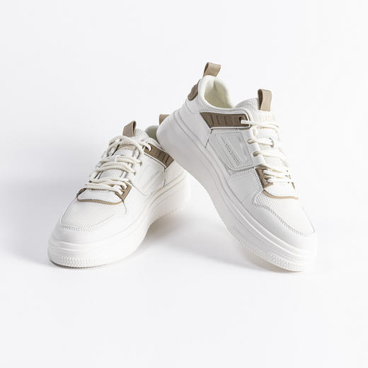 【秒杀专属】HX 休闲板鞋S302420012101 商品图0