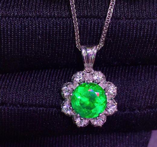 1.8ct 祖母绿吊坠 商品图3