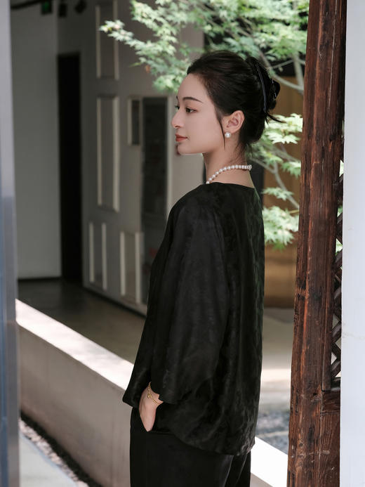 微瑕秒杀 |盛唐牡丹 |香云纱蝴蝶纹女上衣[特价品](特殊商品不退不换) 商品图1