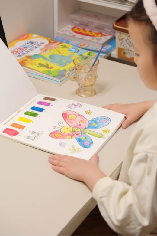 YPLUS • 新品❤爆款️“让你画到停不下来”丨便携水彩涂色本🎨 商品图0