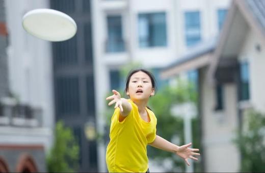 本地夏令营~【7天6晚蒲江蓝莓谷】~向往的假期·趣野户外营！超高性价比1980元/人，让快乐走进童年~山林徒步、野趣攀树~真人CS对抗赛~反曲弓体验百步穿杨~越野车风驰电掣~ 商品图10