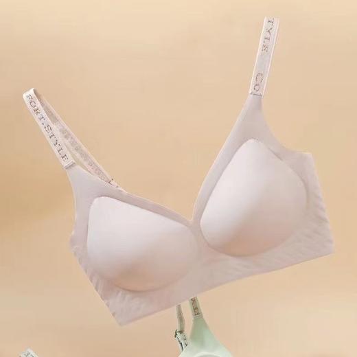 新品【限时福利！第二件0元可选】夏季缤纷，内衣神奇微妙。一片式聚拢，隐匿胸径。仙境美背情愫，自然放飞。运动美背神器，舒适无拘束！ 商品图3