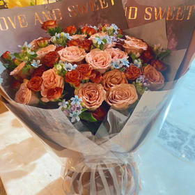 【珍藏幸福的故事】19朵卡布奇诺复古色系高端花束