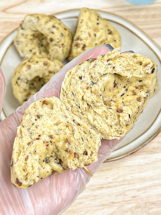 【头厨-坚果杂粮窝窝头】能当早饭还能当减脂餐炫的窝窝头，很多人没吃过真正好吃的…… 商品图2