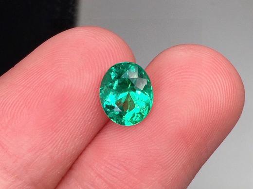 1.19ct 祖母绿裸石 商品图2