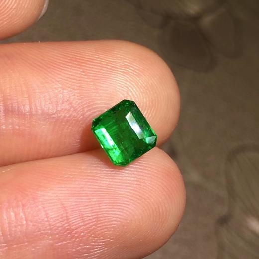 1.09ct 祖母绿裸石 商品图0