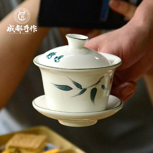 【鹤鸣盖碗茶杯】成都手作盖碗茶杯250ml 成都人民公园鹤鸣茶社同款盖碗茶杯 纯手工陶瓷三才茶碗单个 大号泡茶杯功夫茶具 商品图6