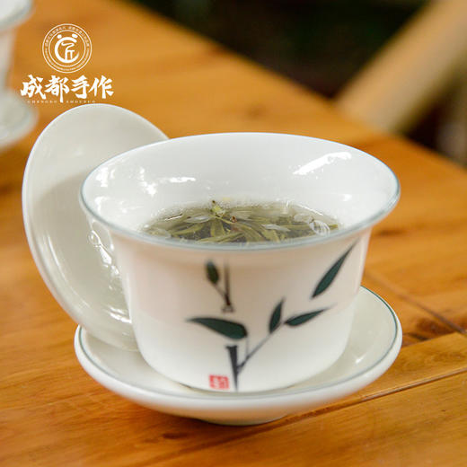 【鹤鸣盖碗茶杯】成都手作盖碗茶杯250ml 成都人民公园鹤鸣茶社同款盖碗茶杯 纯手工陶瓷三才茶碗单个 大号泡茶杯功夫茶具 商品图4