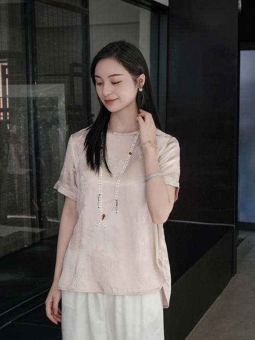 微瑕秒杀 |盛唐婧 |真丝冠乐皱简约百搭上衣-粉色[特价品](特殊商品不退不换) 商品图2