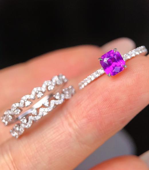 1.07ct 5.21g 蓝宝石戒指 商品图5