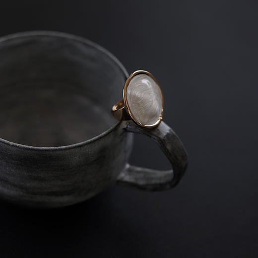 【李莎旻子同款】Art Nouveau新艺术时期 | 白色波纹戒指（活口） 商品图1