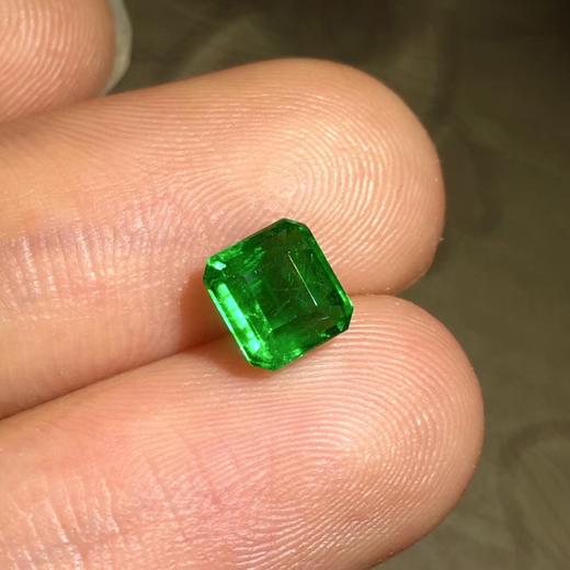 1.09ct 祖母绿裸石 商品图5