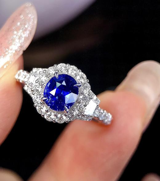 1.36ct 4.14g 蓝宝石戒指 商品图0