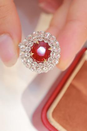 2.13ct 红宝石戒指