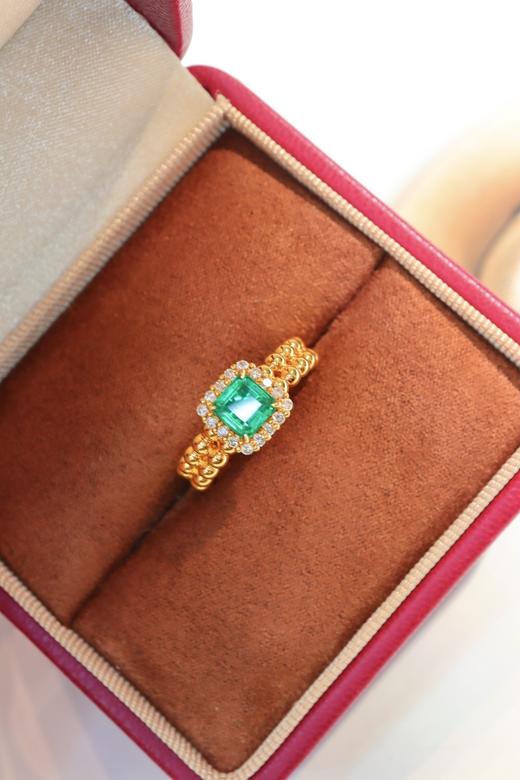 0.73ct 祖母绿戒指 商品图7