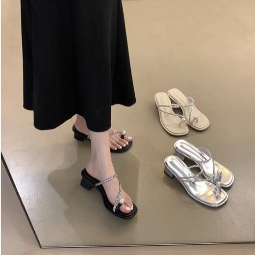 【轻奢小众系列！一字细带水钻高跟凉拖】时尚舒适百搭，上班族通勤凉鞋，舒适不累脚珍珠套趾凉鞋L 商品图0