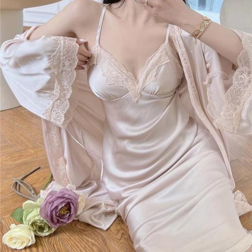 【新款冰丝高级感纯欲风睡裙】夏季新款性感吊带睡衣女，软糯面料轻盈透气舒适，冰丝高级感纯欲风带胸垫睡裙两件套QQ 商品图3