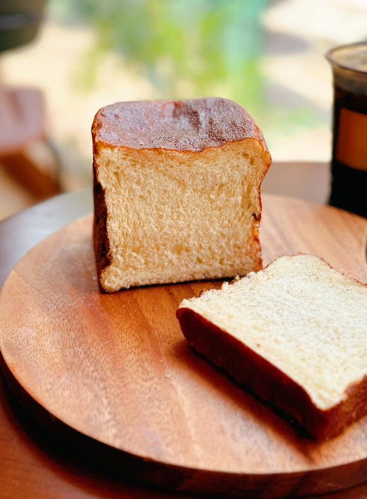 会发光的碱水吐司，朴实的好吃，哏啾啾的口感 商品图2