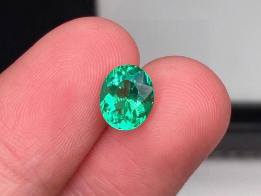 1.19ct 祖母绿裸石 商品图1
