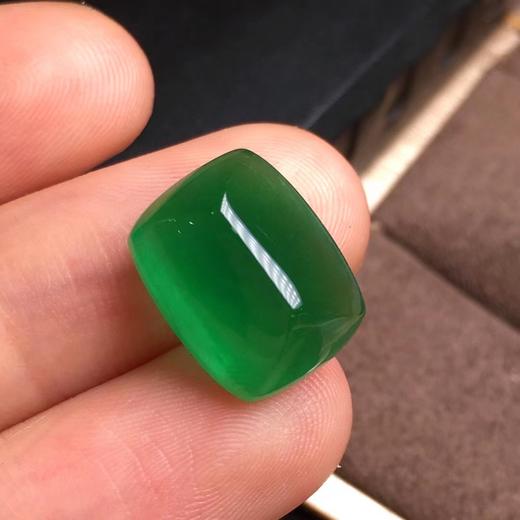 11.04ct 祖母绿裸石 商品图3