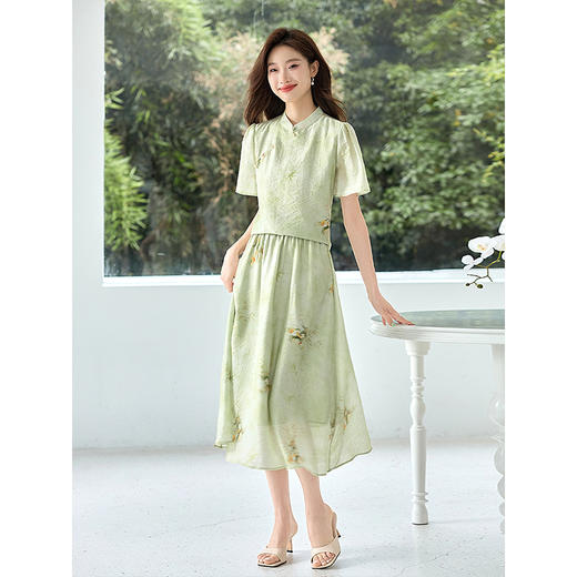 【五折购】熙世界薄荷曼波绿国风套装夏季新中式斜襟立领上衣半身裙两件套 商品图4