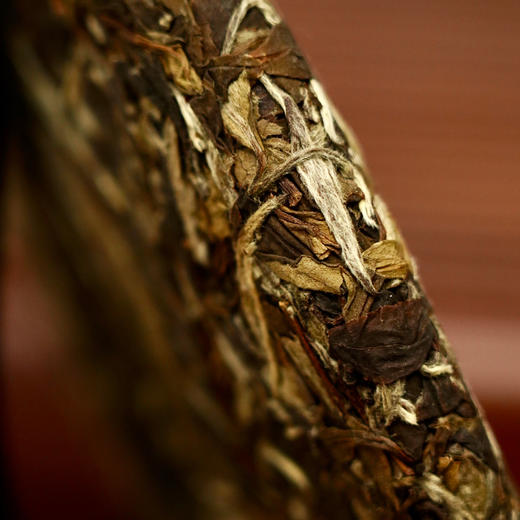 福鼎白茶【十年陈白牡丹】2014年毫香蜜韵一级白牡丹花香清甜350g/饼茶叶 商品图2