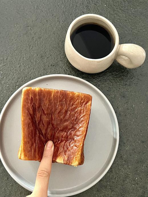 又软又硬的面包吃过吗？【碱水吐司】开启味觉创新 内外两种口感完美融合 麦香浓郁 碱水独特 搭配水果、冰淇淋更美味~ 商品图7